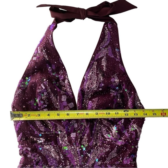 Dress the Population sequin halter gown - Picture 8 of 11